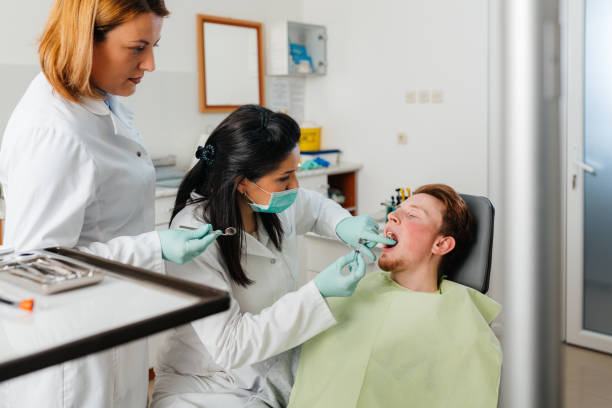 Best Emergency Tooth Extraction in Victoria, TX